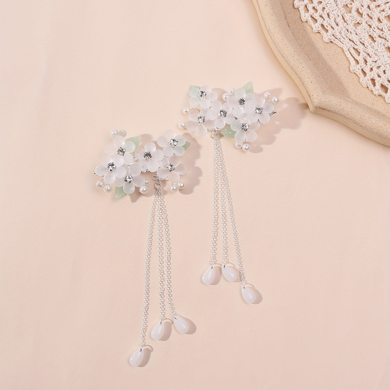 Crystal Flower Hair Clip Chain Tassel Rhinestone Faux Pearl Hair Clip