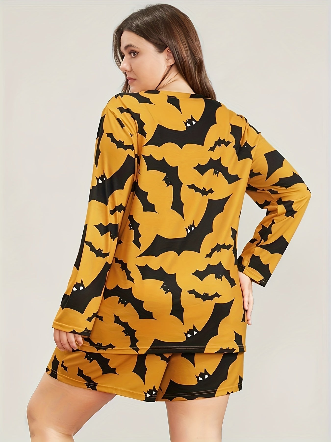  Gothic Loungewear Set Bat Print Crew Neck Tee & Shorts Pajamas