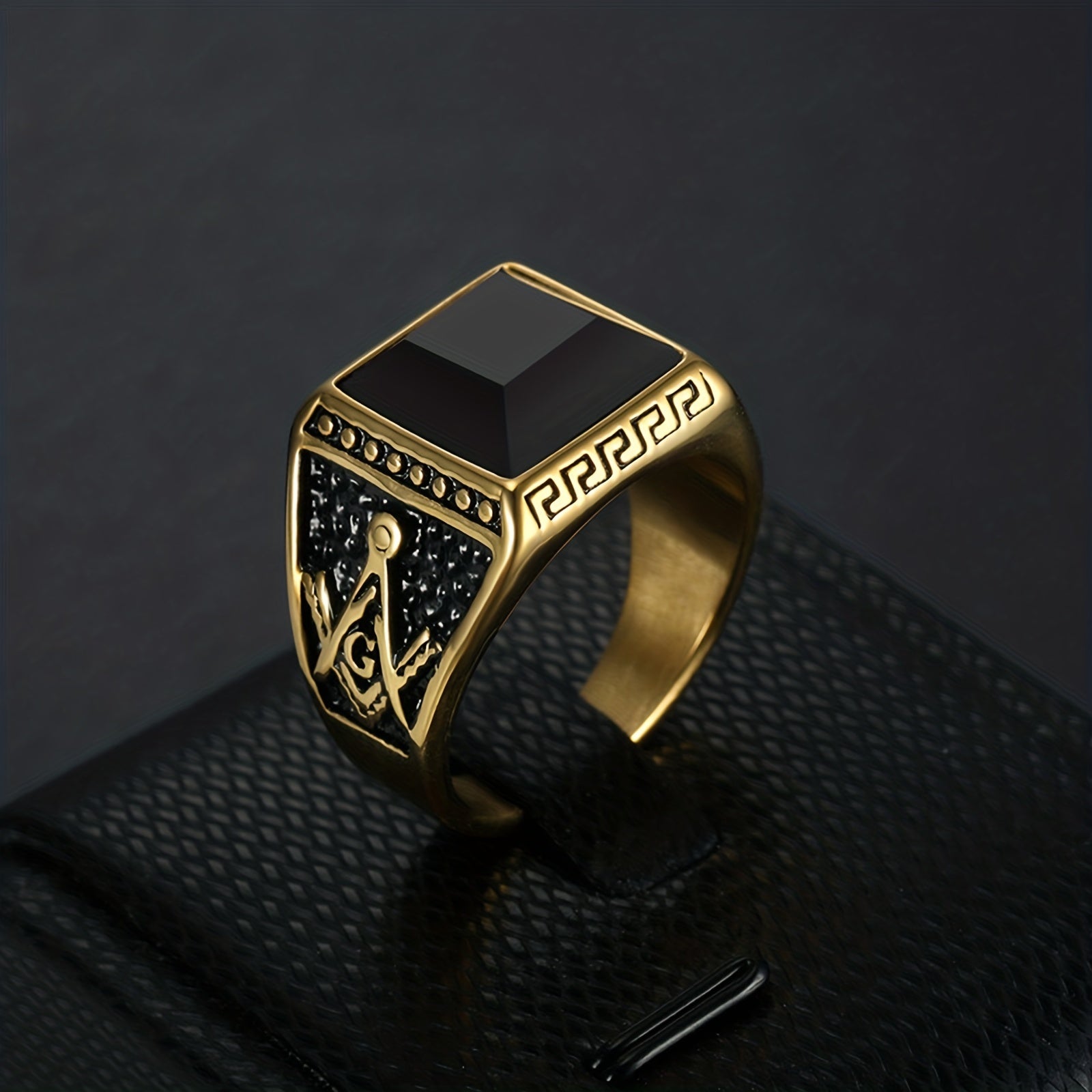 Men's Vintage Lettering Ring