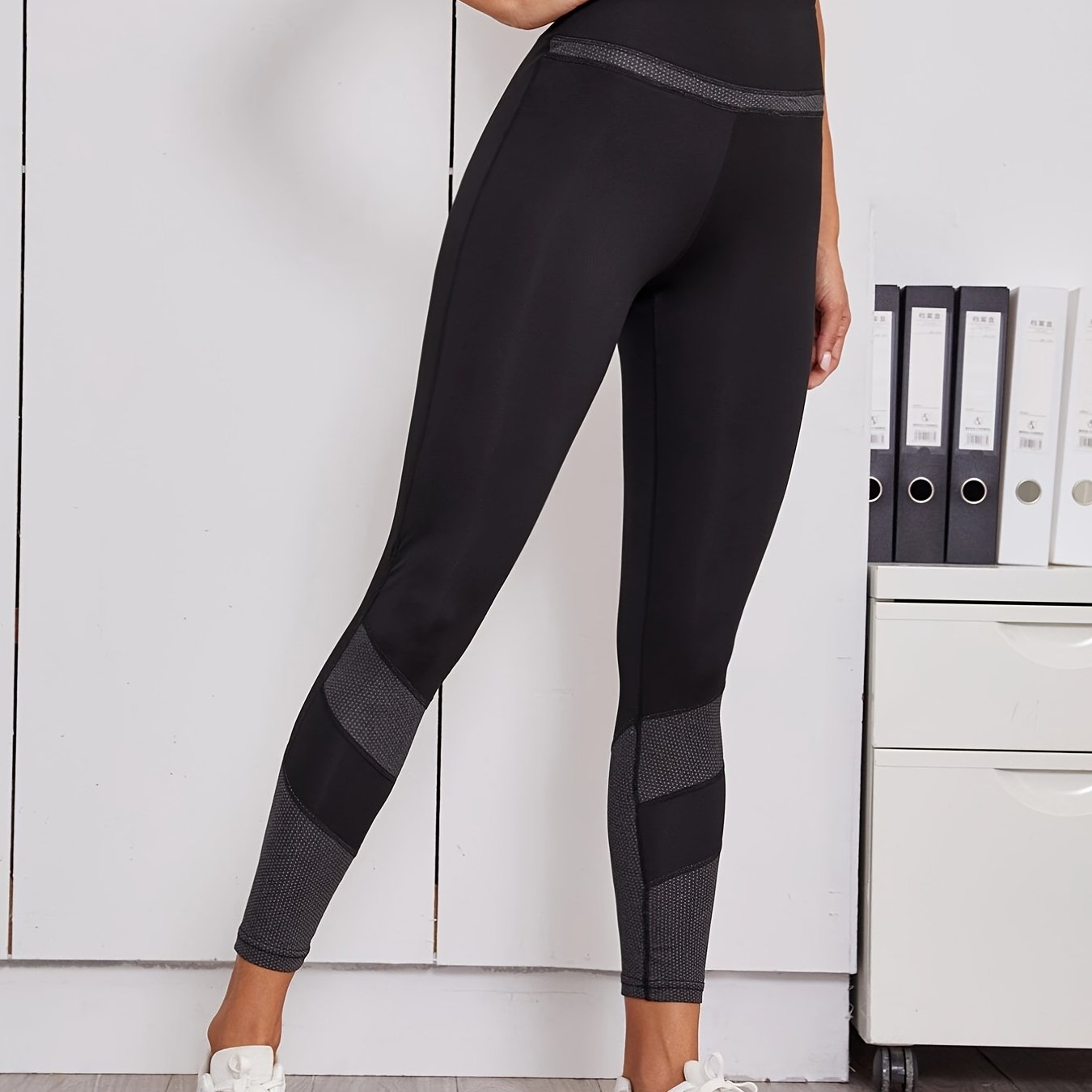 Stretchy Stitching Yoga Leggings Contrast Cropped Sports Pants