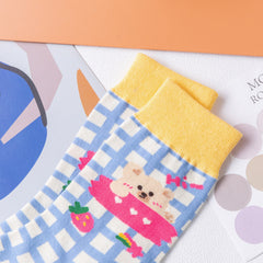 4 Pairs Women's Chocolate Bear Mid Tube Socks