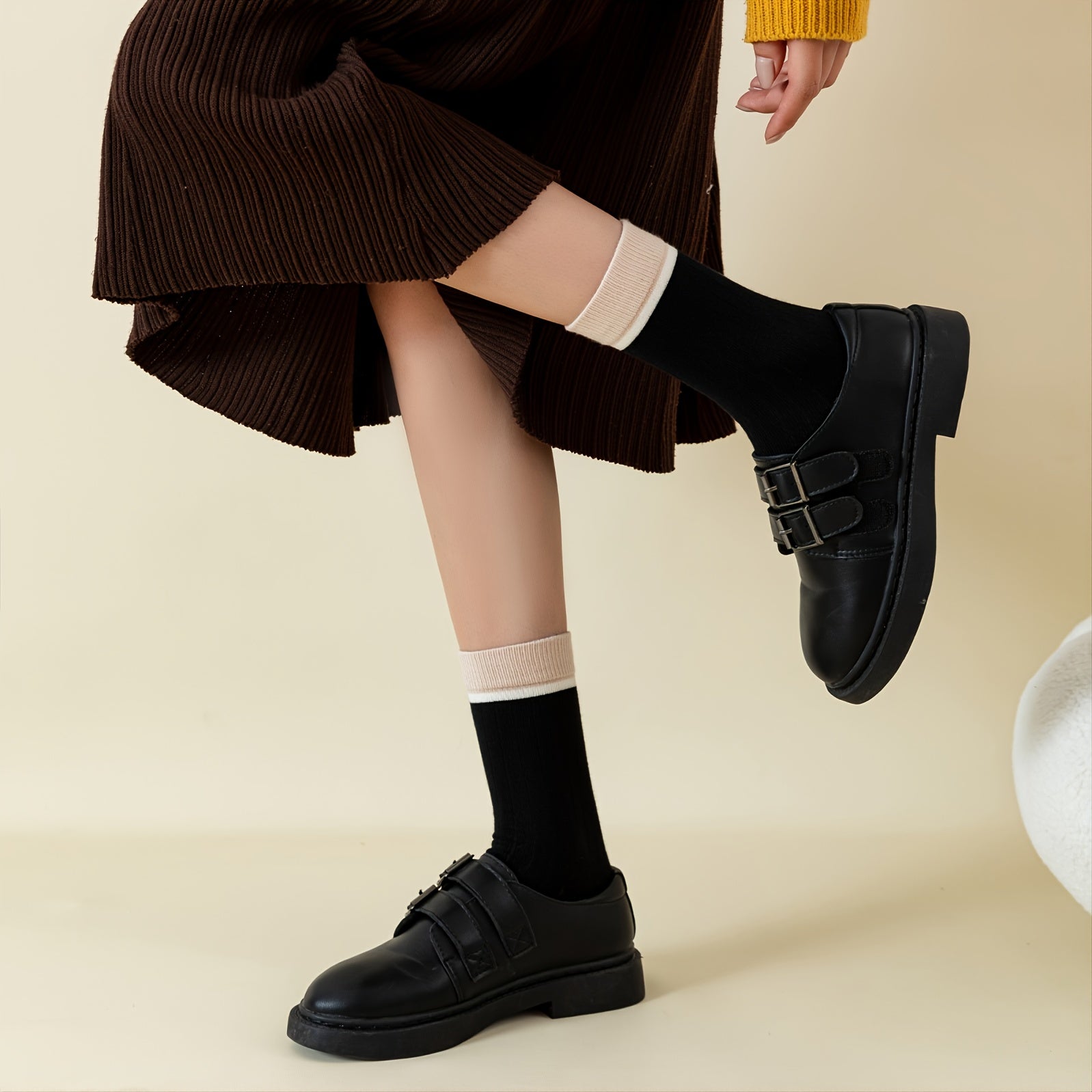 5 Pairs Women's Retro Colorblock Mid Tube Socks