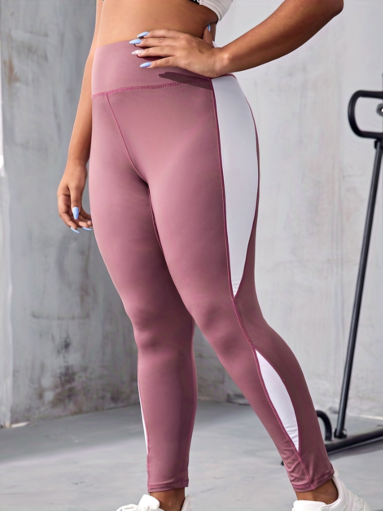  Colorblock Letter Print High Rise Sports Leggings