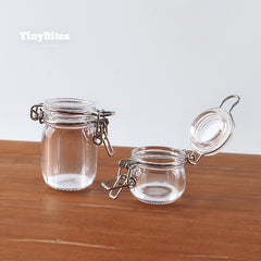 2 Mini Dollhouse Storage Jars Mini Plastic Sealed Containers for Model Storage