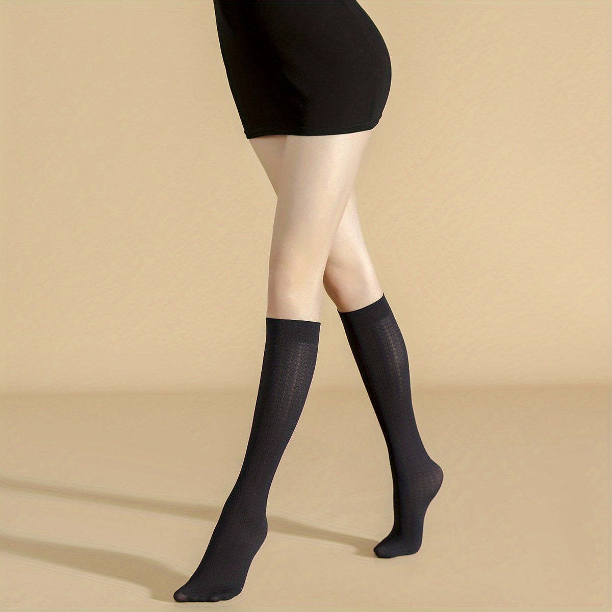 Solid Textured Calf Socks Comfy Knee High Socks Women's Stockings