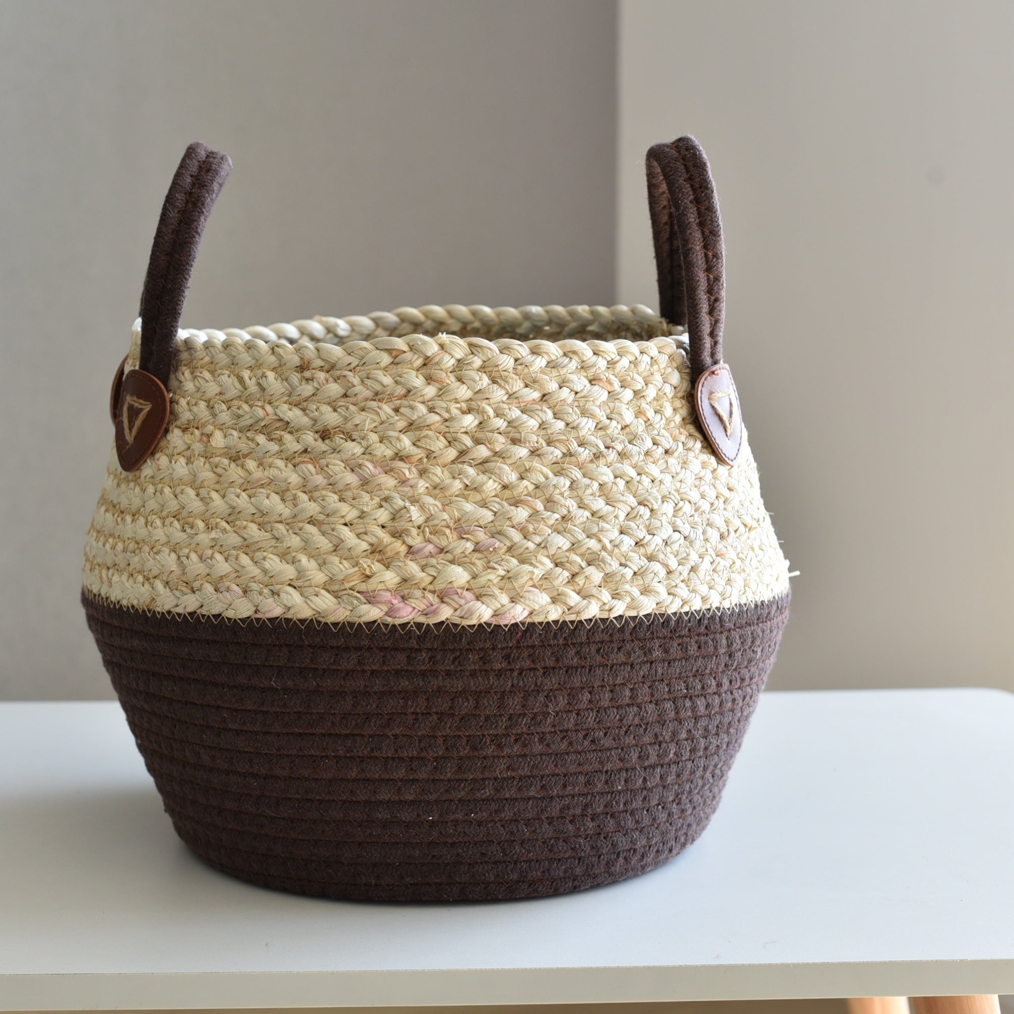 Hand-Woven Straw Basket with Handle Large Plant Storage Box