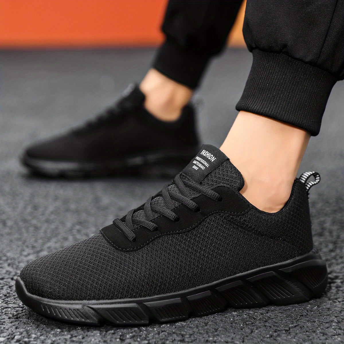Men's Lace Up Running Shoes Comfy Breathable Durable Non Slip Sneakers