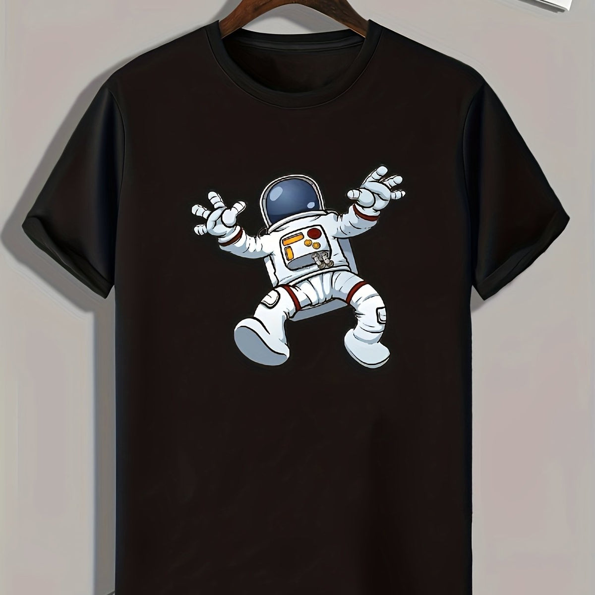 Astronaut Graphic Tee for Men, Casual Summer T-shirt