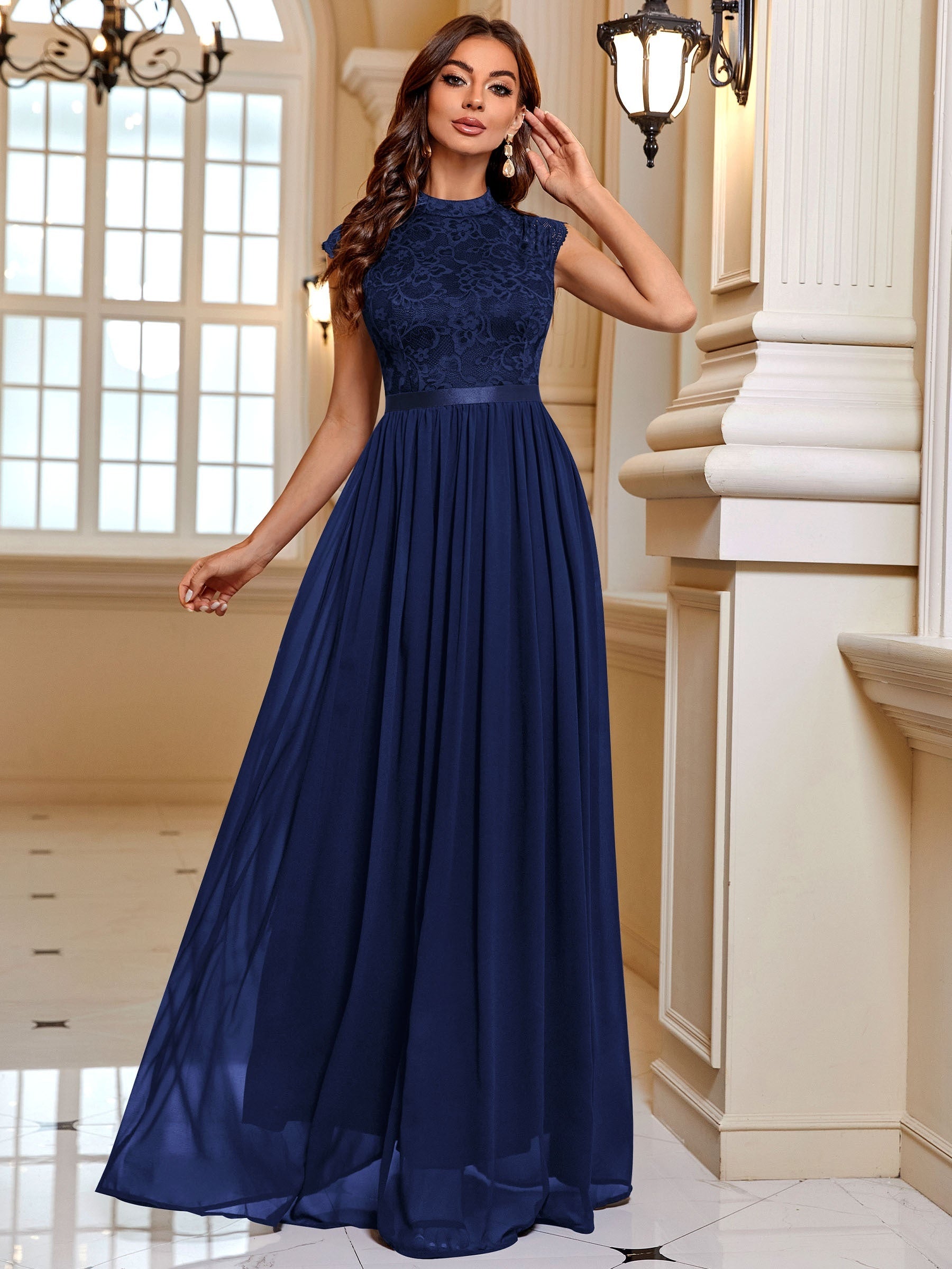 Cap Sleeve Lace Contrast Maxi Dress