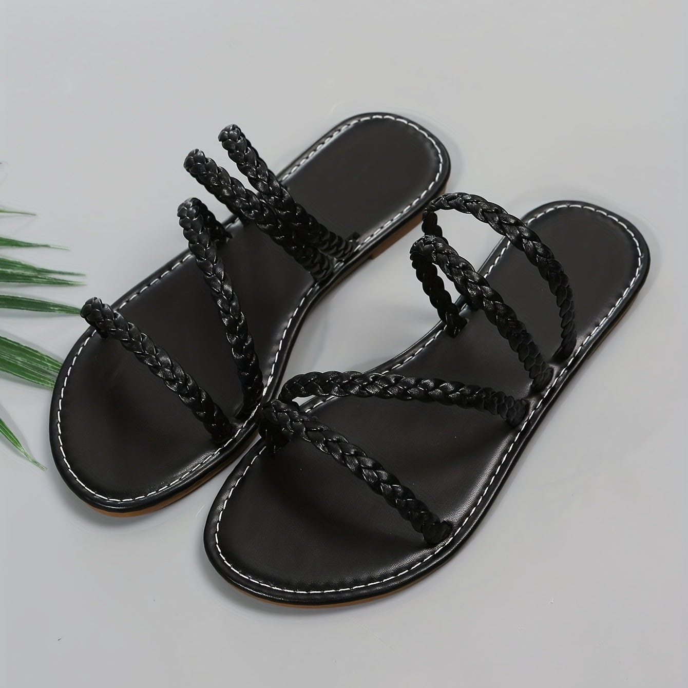 Women's Braided Flat Slippers Open Toe Non Slip Round Toe Slides Shoes