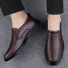 CLOHOO Men's Lightweight Slip On Loafer Shoes