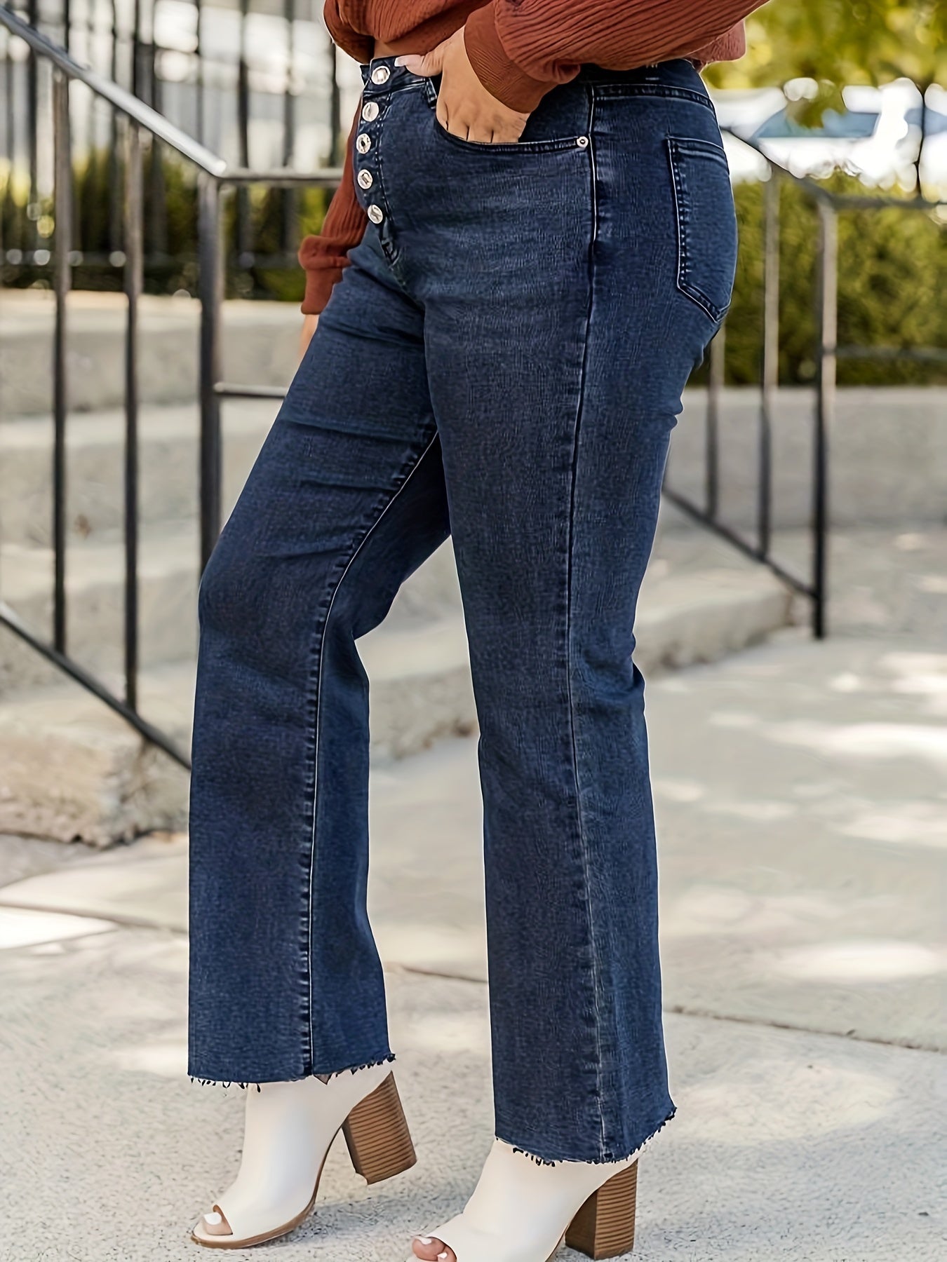  Flared Leg Jeans - Button Fly Medium Stretch