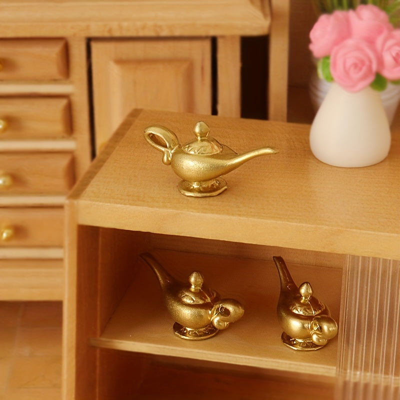 Mini Teapot Dollhouse Decoration