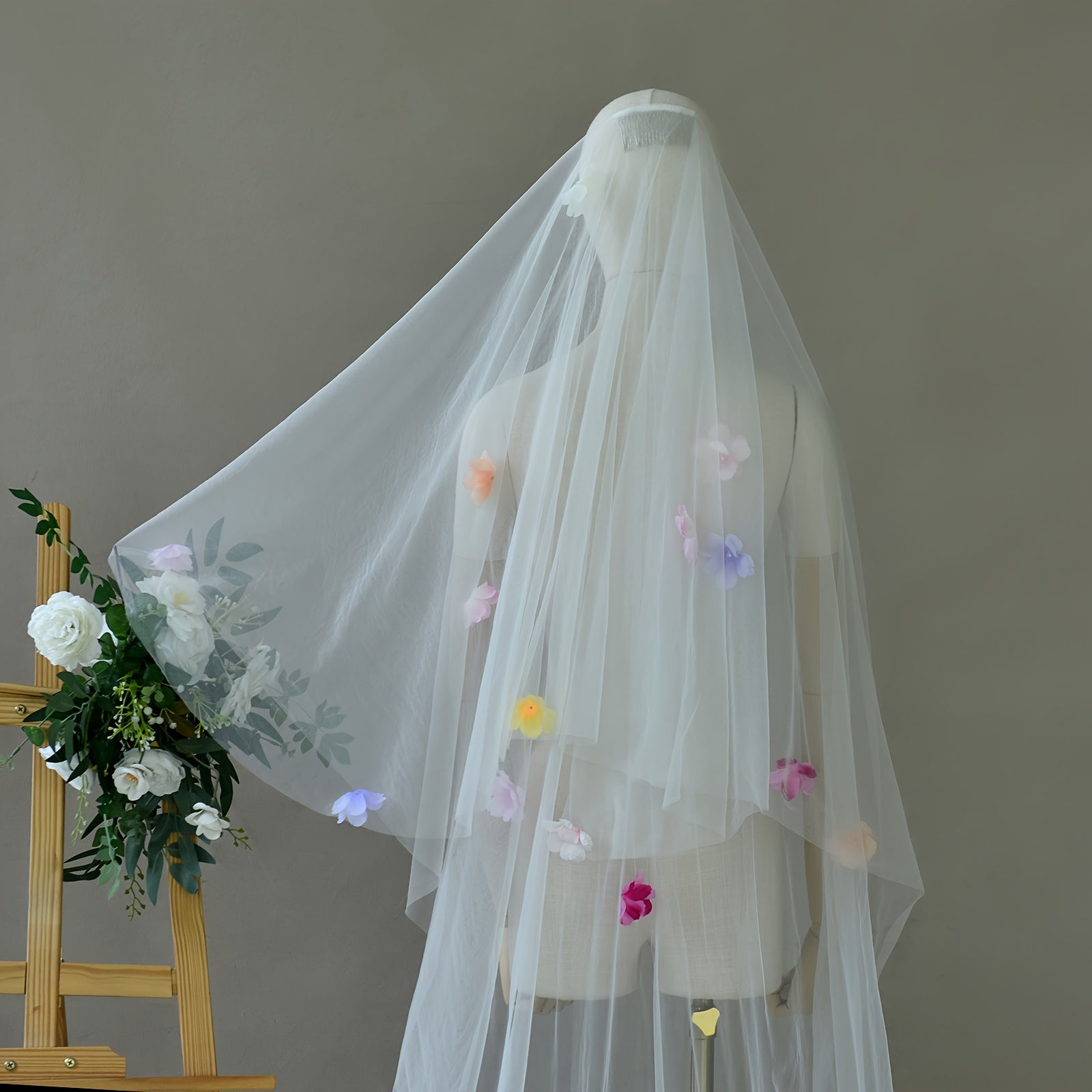 Romantic Floral Bridesmaid Veil for Weddings - Colorful Whimsical Print