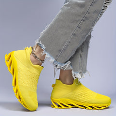 Women's Mesh Slip-On Athletic Running Shoes Solid Blade Style