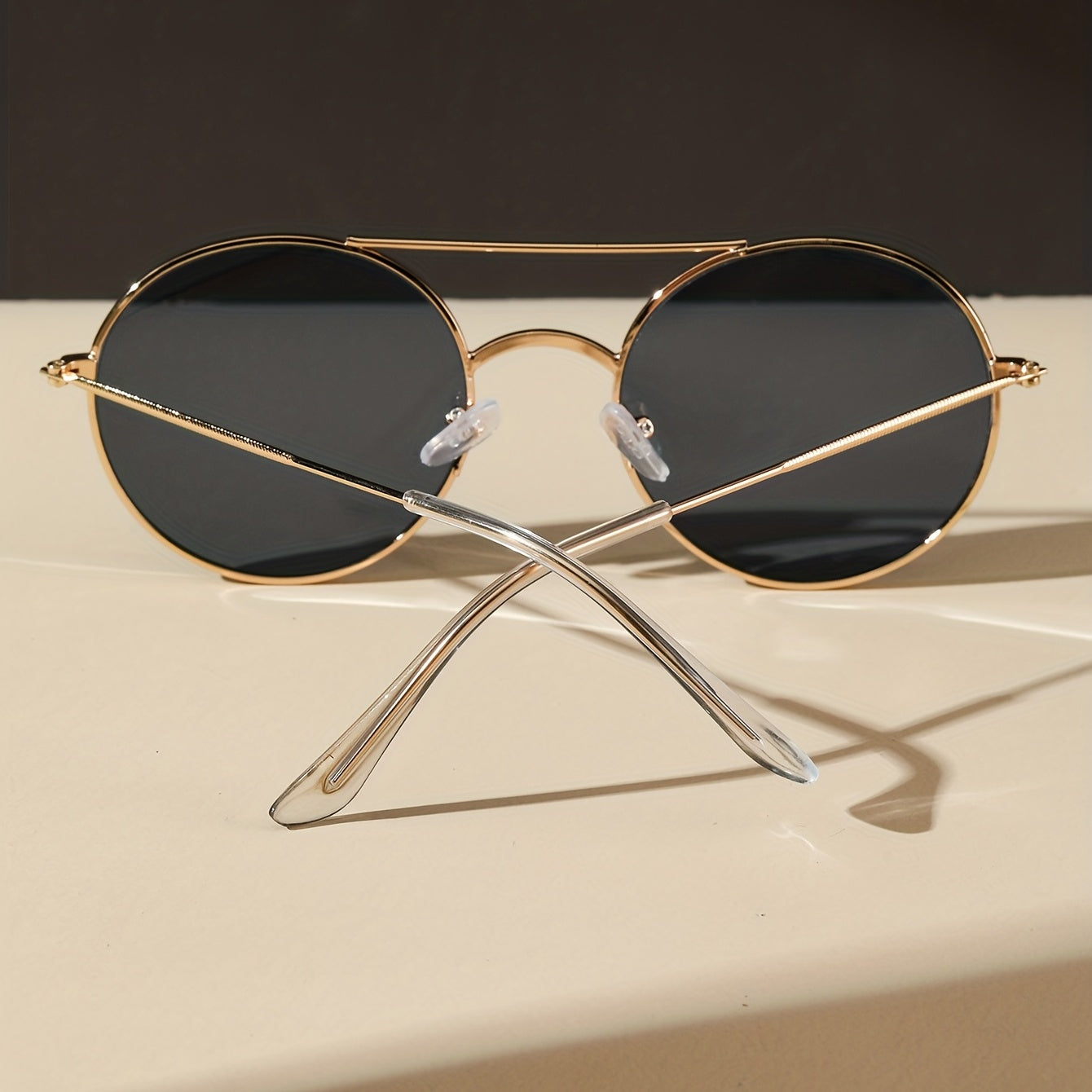 Retro Round Metal Sunglasses UV400 for Driving Beach Travel