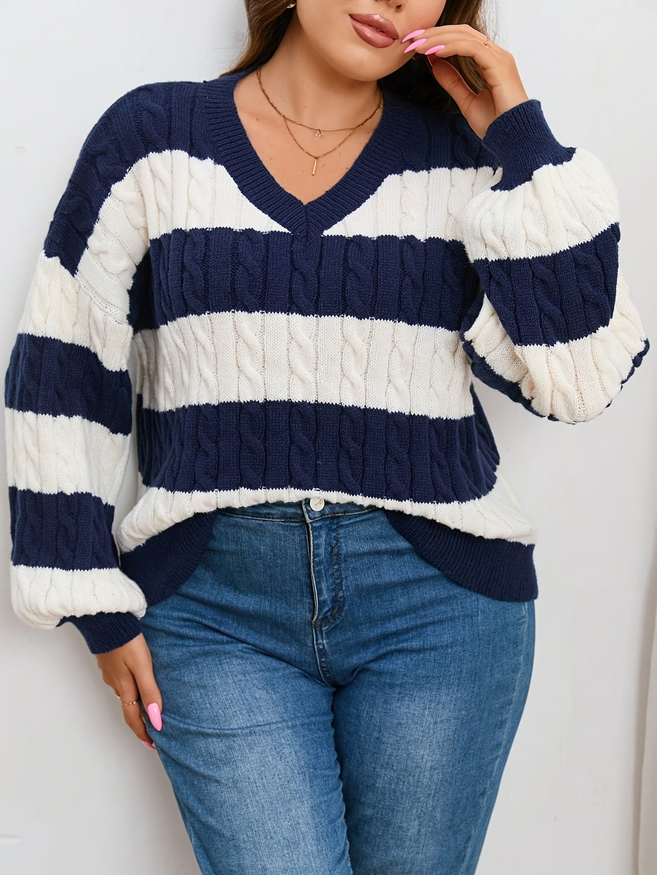  V-Neck Cable Knit Sweater - Stripe Pattern