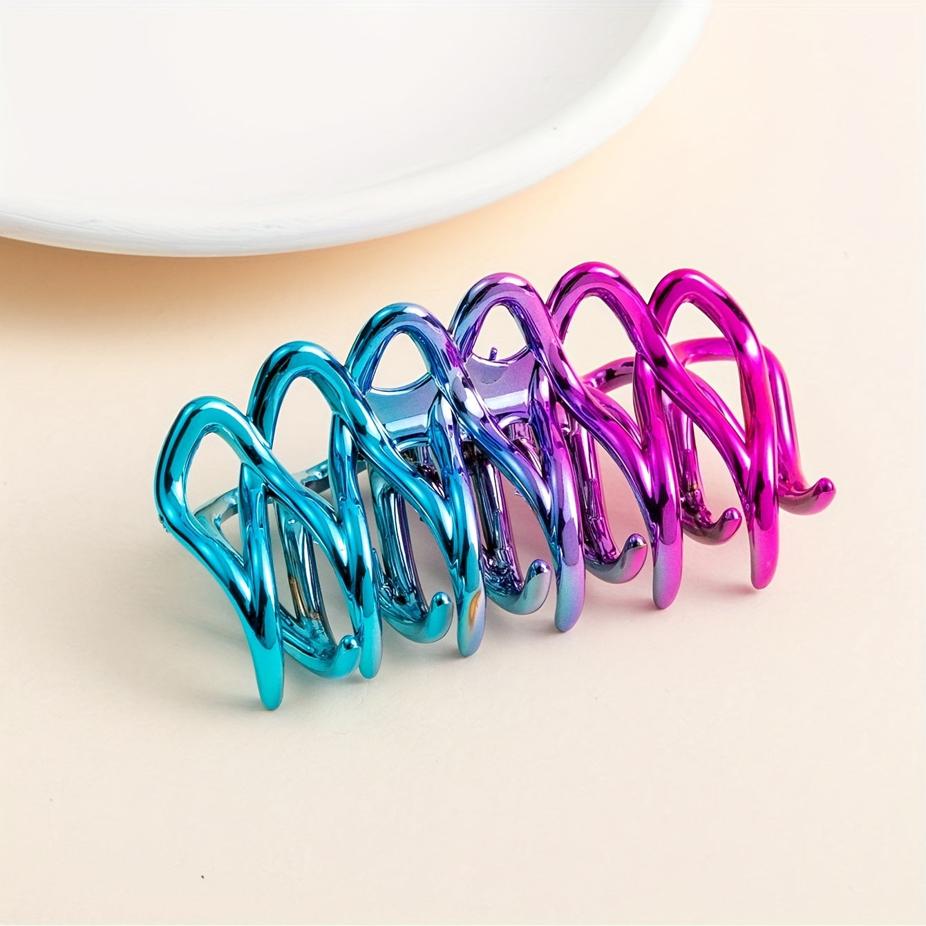 4pcs Y2K Gradient Colorful Claw Clip Large Shark Claw for Women Girls