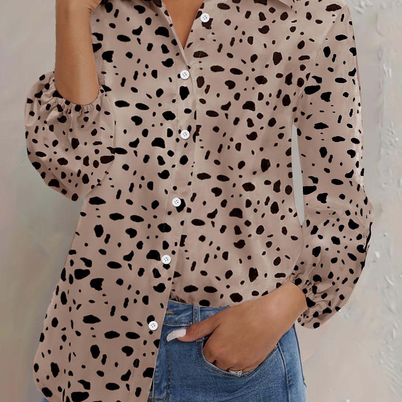  Dalmatian Print Lantern Sleeve Blouse