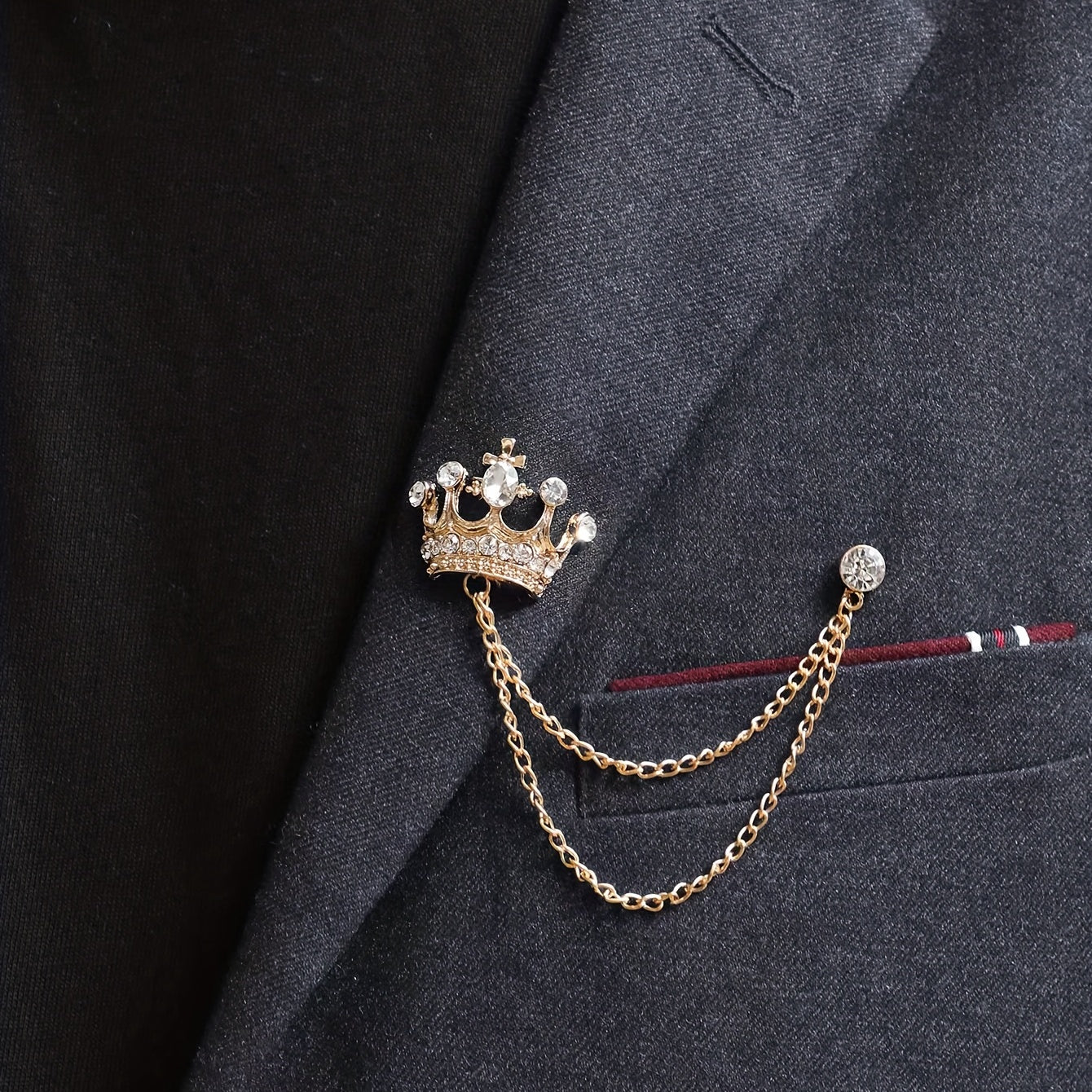 Men's Crown Brooch Decor Cufflink Set