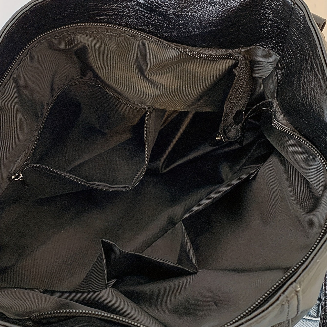 Classic PU Leather Tote Bag Large Capacity Zipper Handbag