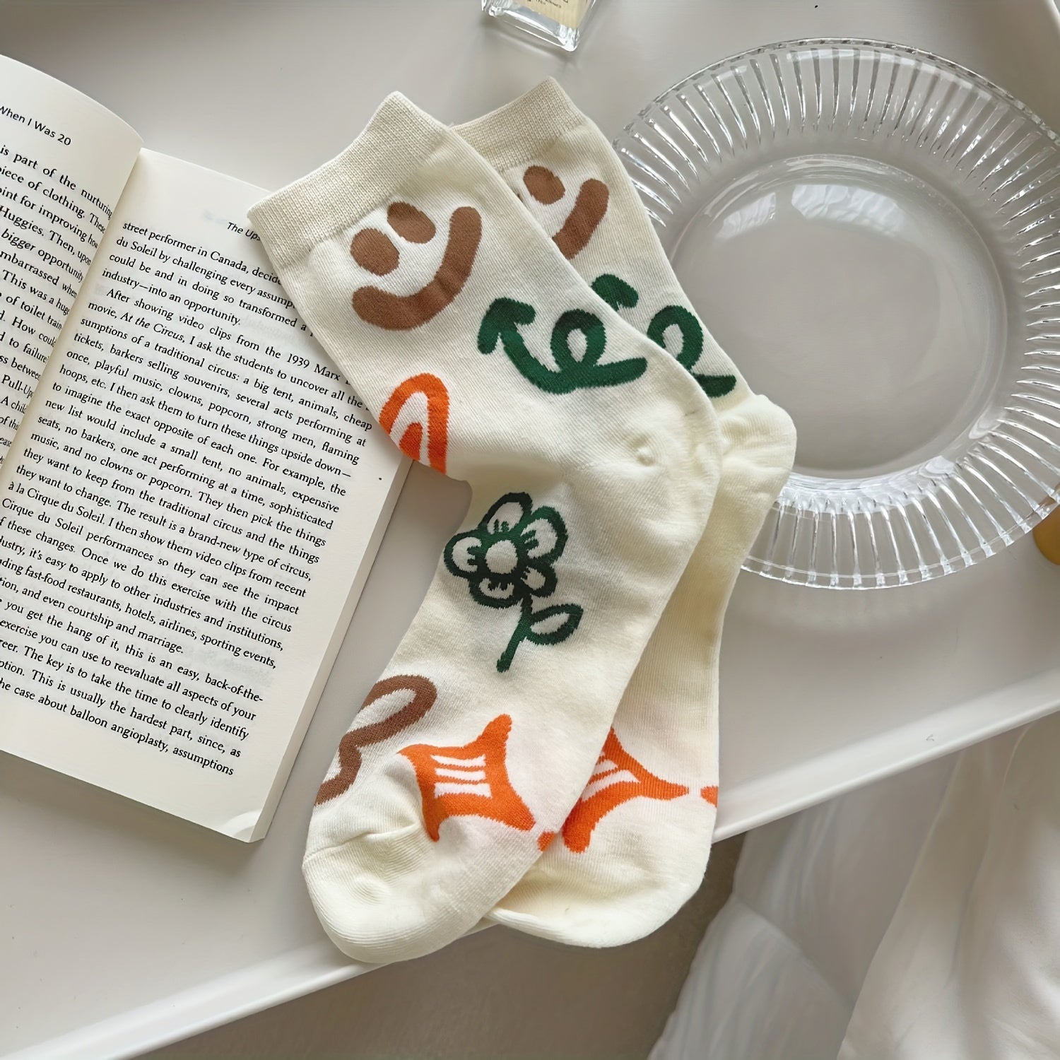 6 Pairs Cartoon Graffiti Mid Tube Socks for Women