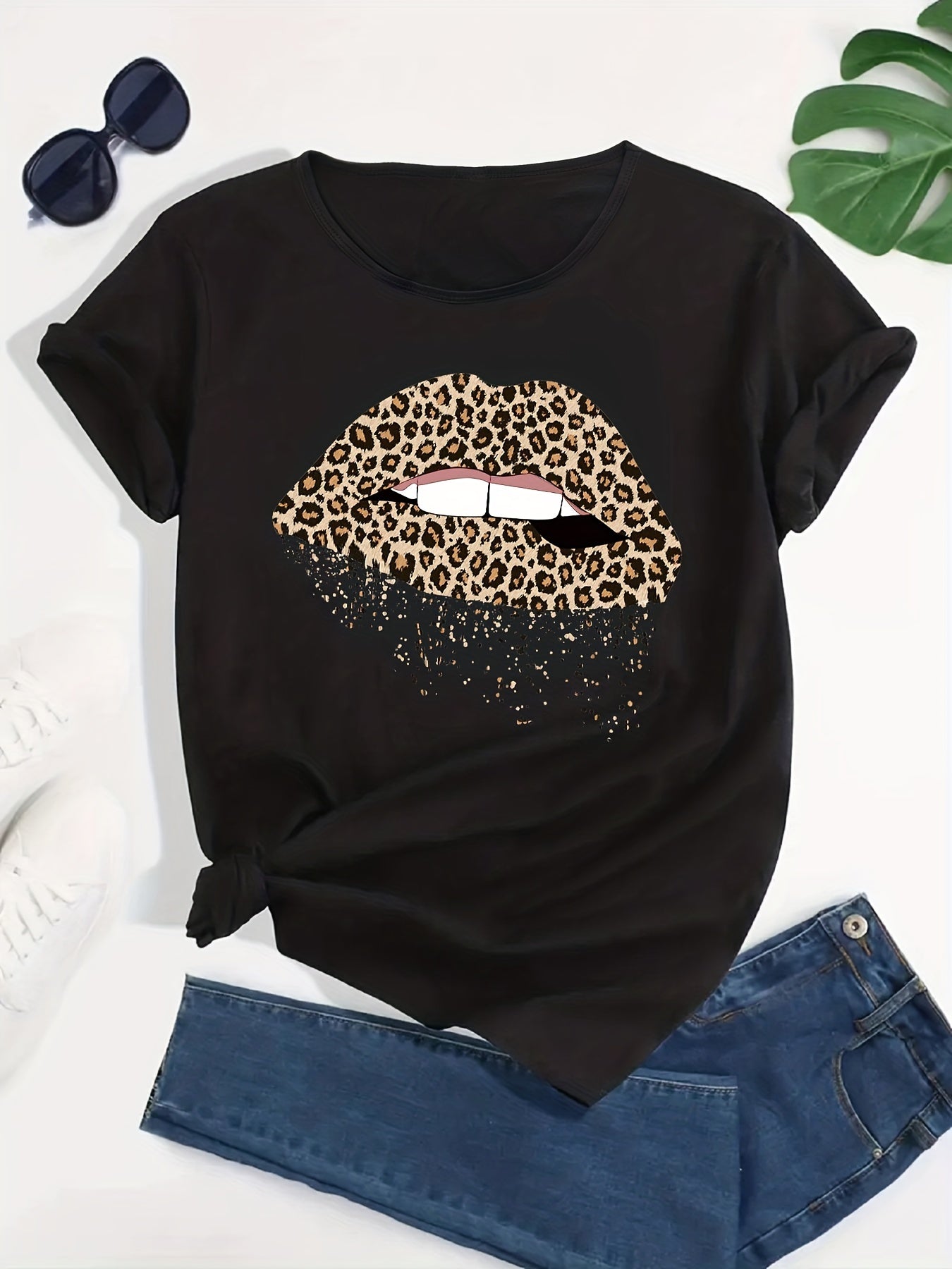 Leopard Print Lips Graphic Sports T Shirt for Women