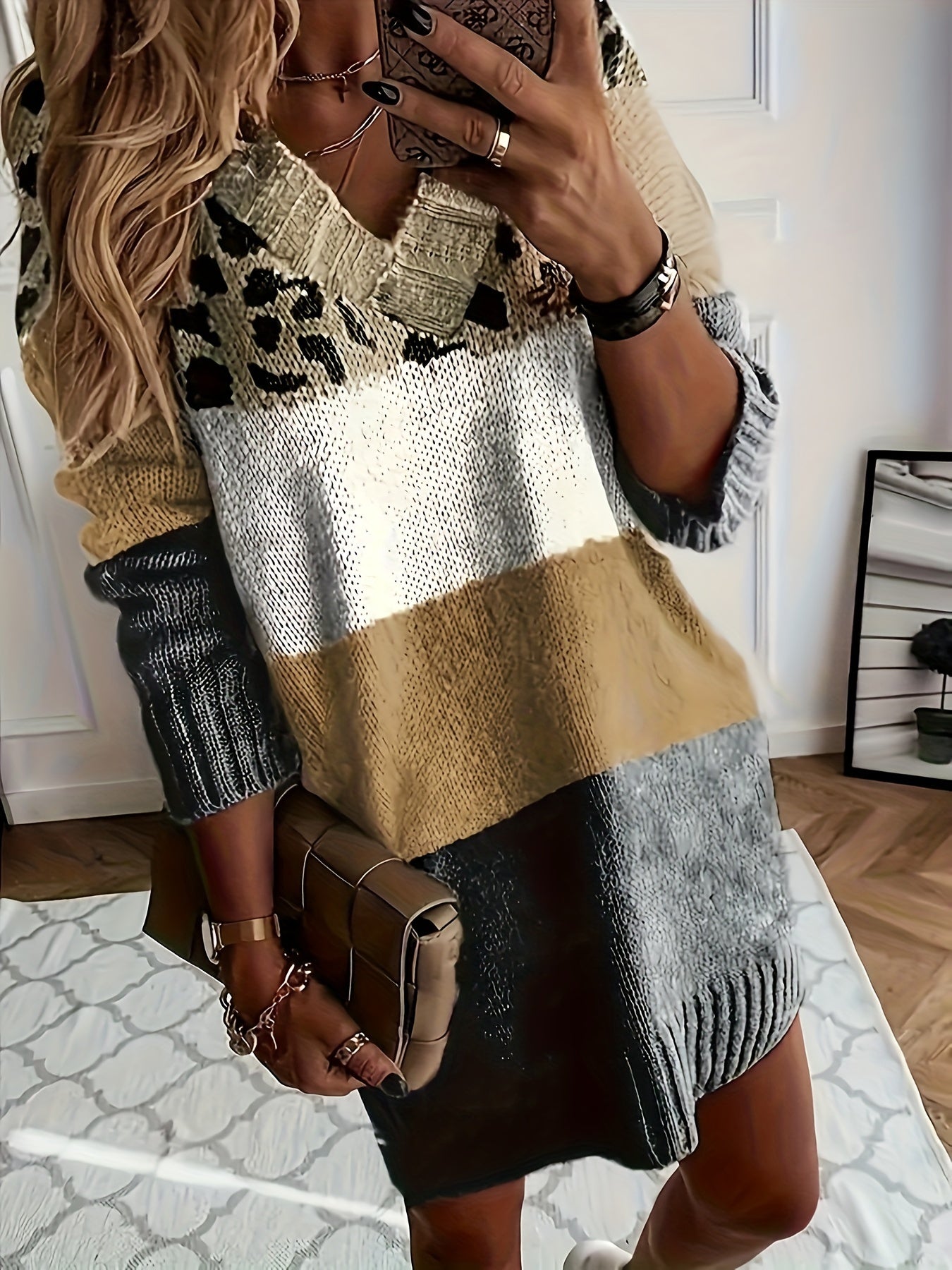  Colorblock Leopard Print V Neck Sweater