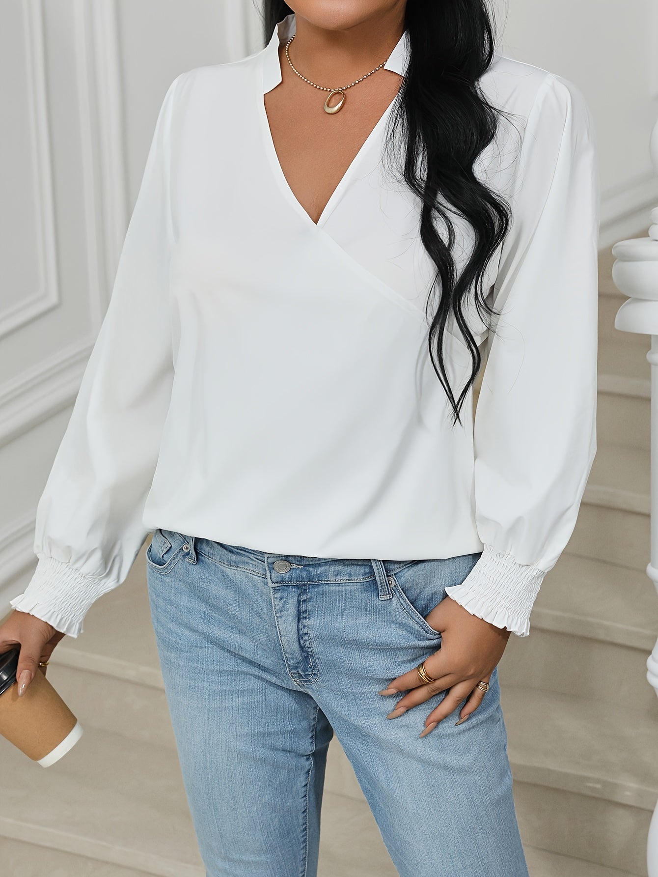  Solid Lantern Sleeve V Neck Top