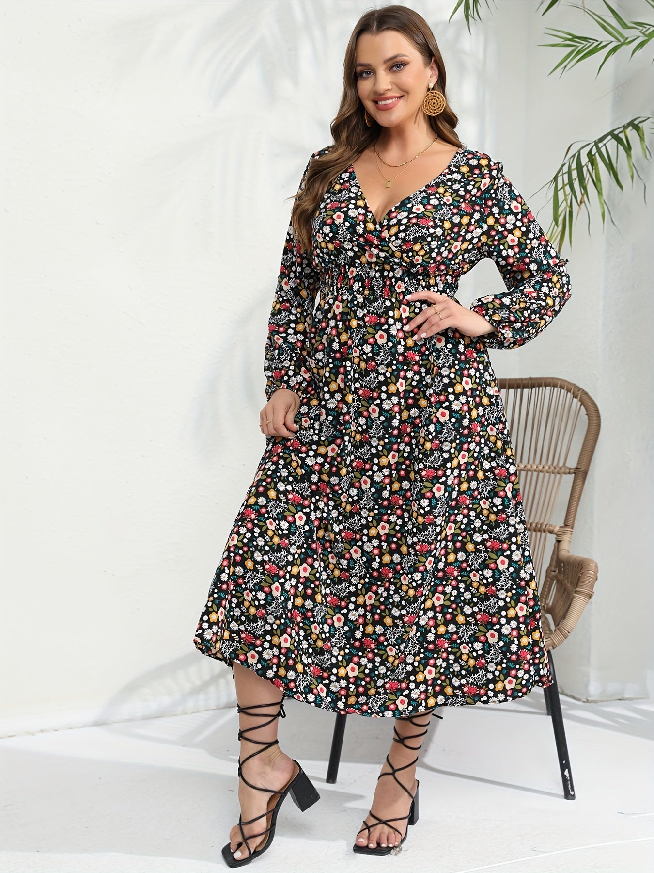  Ditsy Print Long Sleeve Surplice Neck Maxi Dress