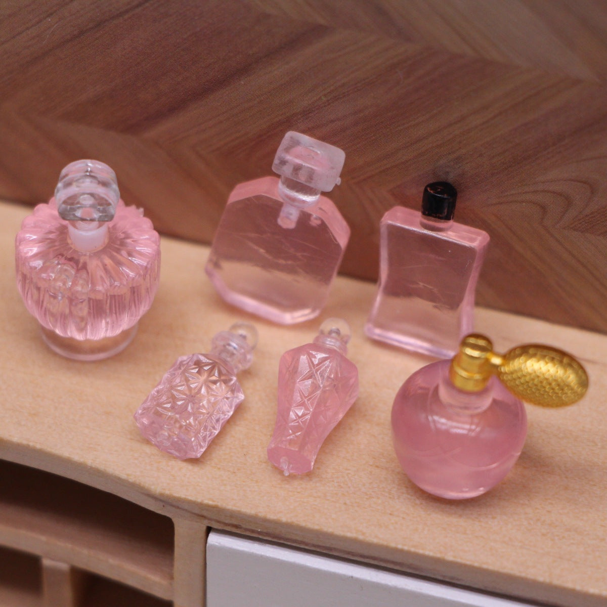 Mini Simulation Perfume Dressing Table Props Model Accessories