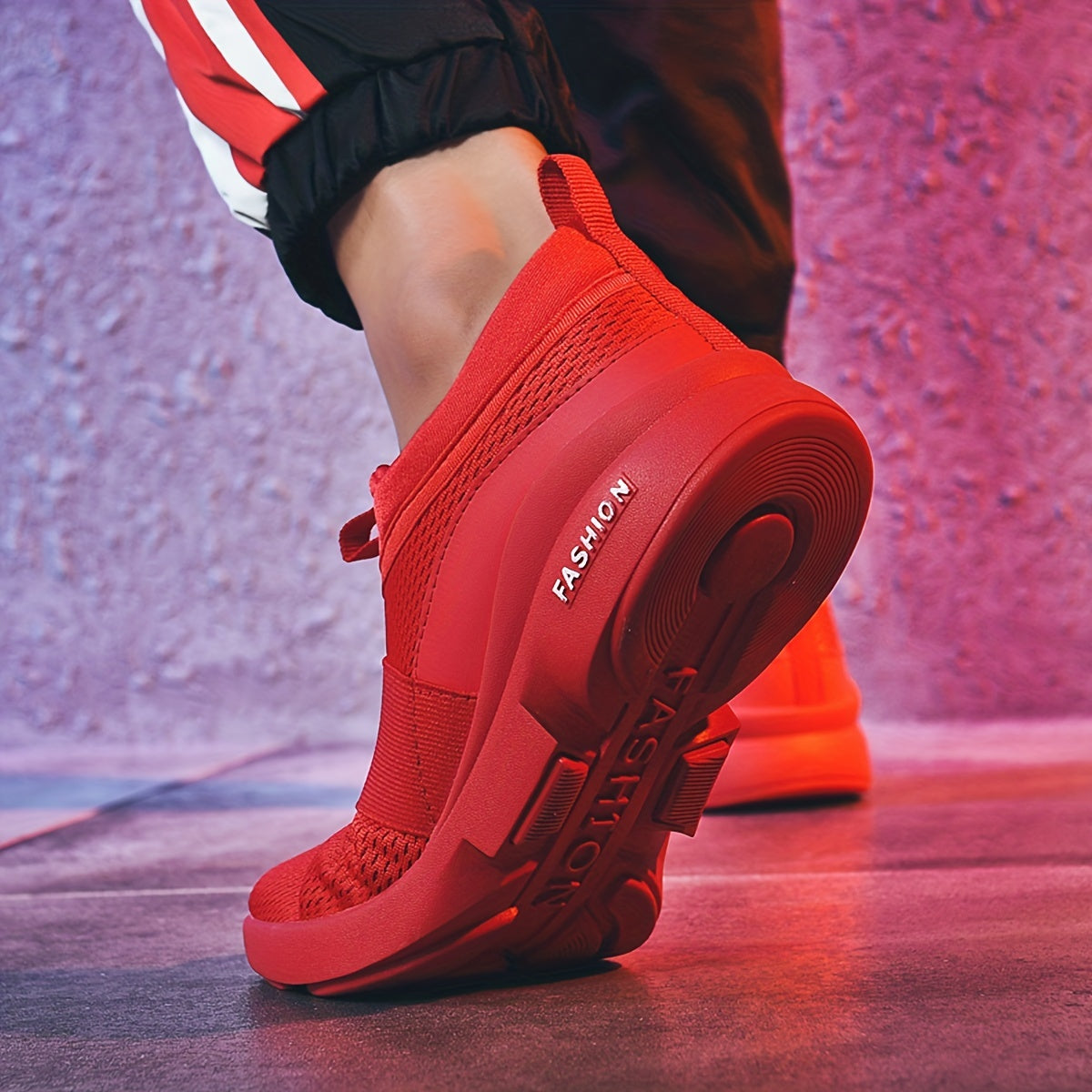 Men's Lightweight Slip On Casual Shoes for Traveling Jogging