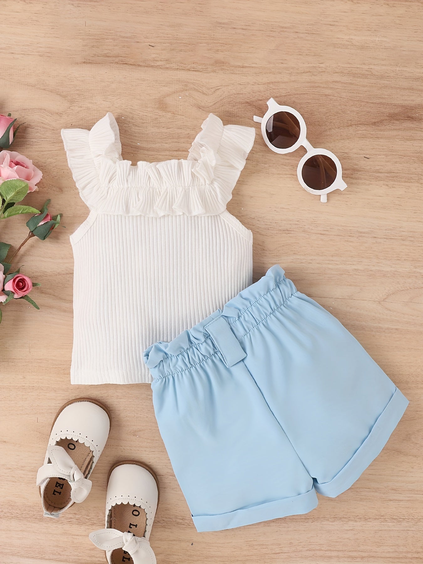 2pcs Baby Girls Ruffle Trim Sleeveless Top & Shorts Set