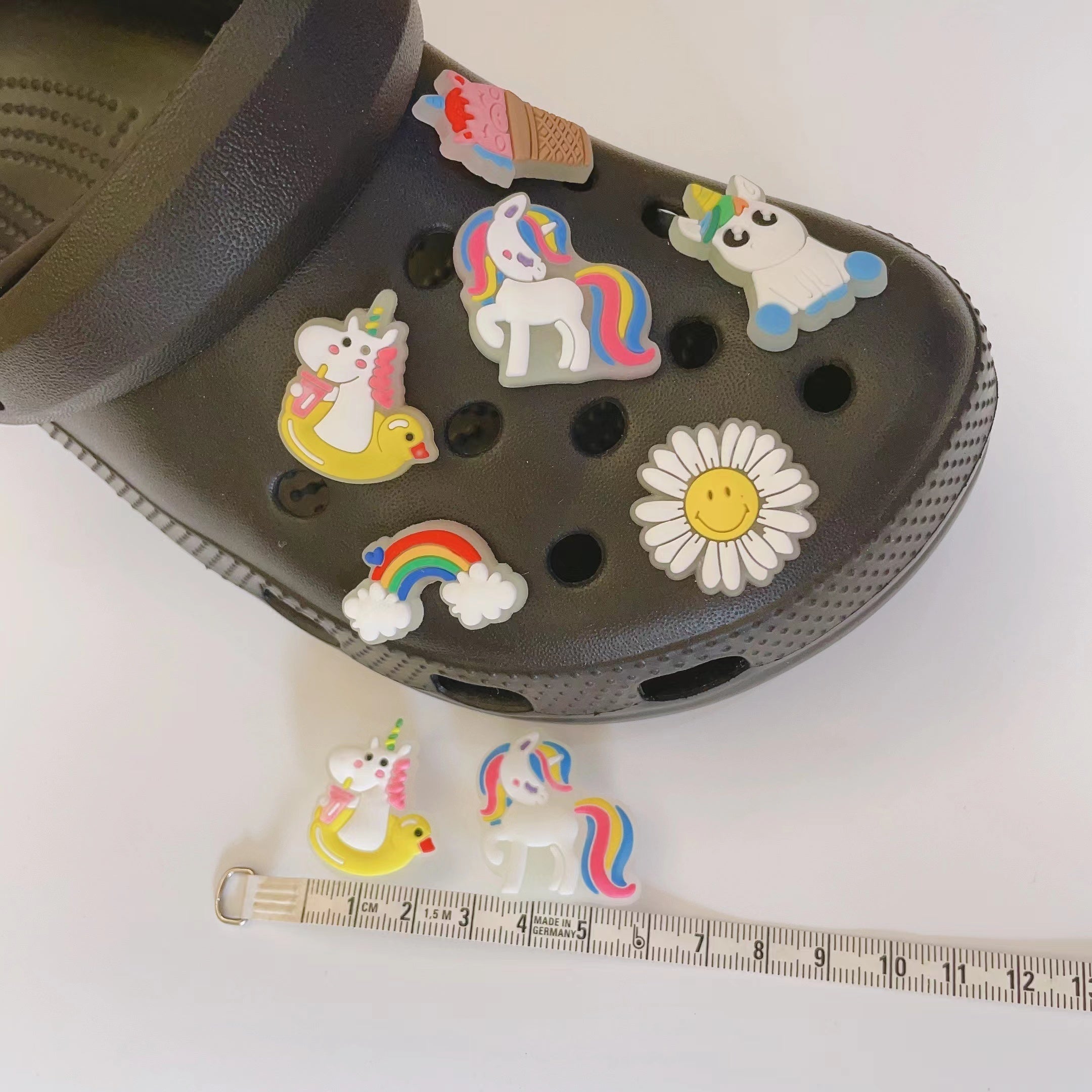 14pcs Rainbow & Unicorn Shoe Charms PVC Anime Sandals Decoration