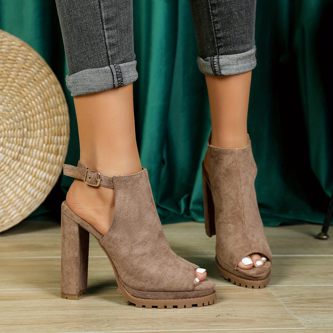 Chunky Heeled Sandals Open Toe Round Toe High Heels Women's Ankle Strap Shoes