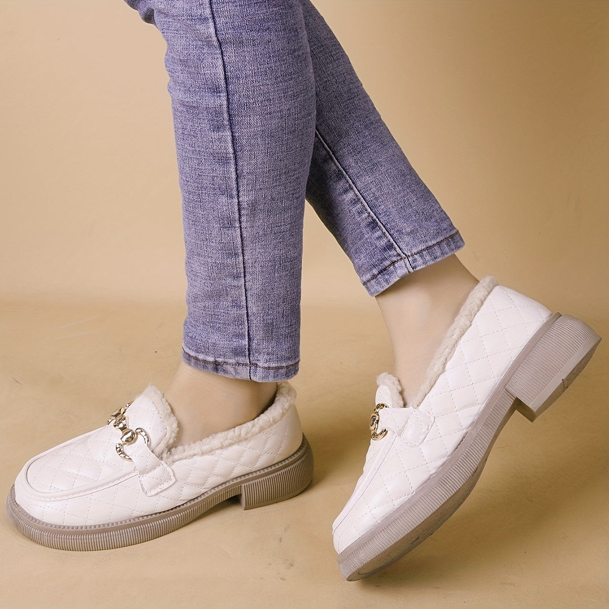 Women's Plaid Pattern Loafers with Plush Lining