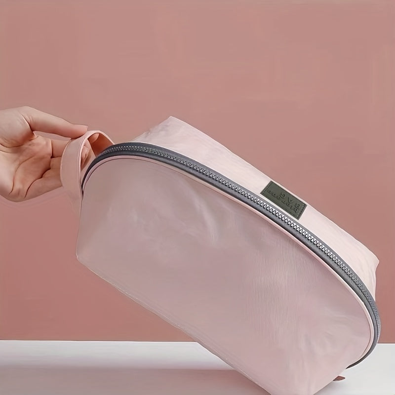 Lightweight Portable Clothes Storage Bag with Multiple Compartments