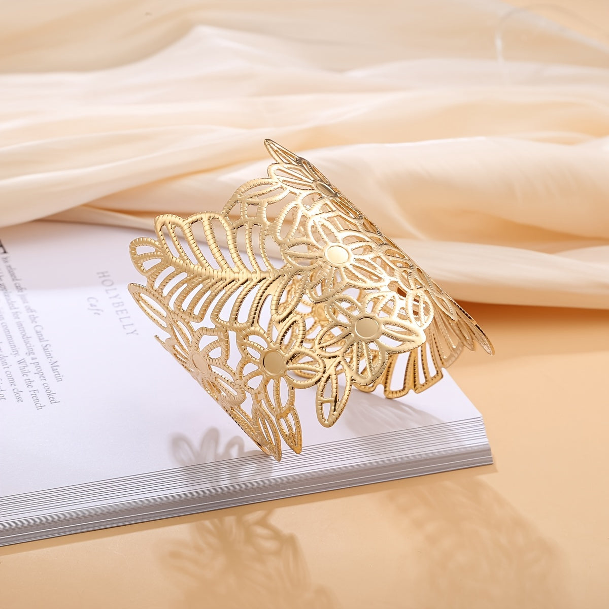 Boho Chunky Bangle Bracelet Hollow Flower Cuff Women Girls Party Accessories
