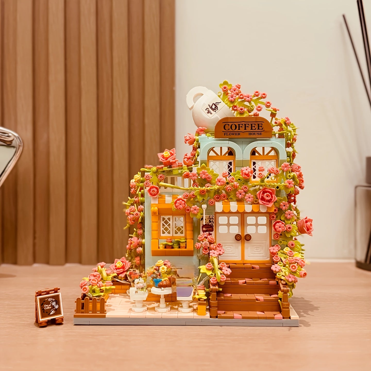 1000 pcs Coffee Shop Building Blocks - Ideal Gift for Graduation Season