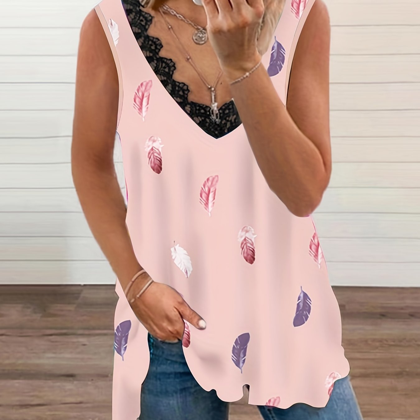  Colorblock Feather Print V-Neck Tank Top