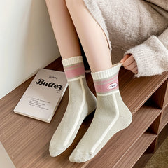5 Pairs Letter Print Socks Comfy & Warm Mid Tube Socks Women's Stockings
