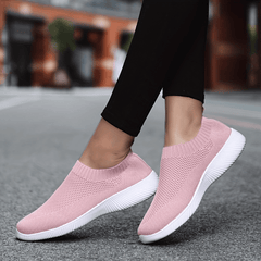 Women's Mesh Slip On Walking Shoes Breathable Anti-slip Outdoor Flat Shoes