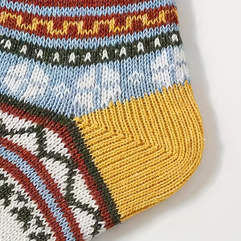 Geometric Pattern Women's Mid Tube Socks