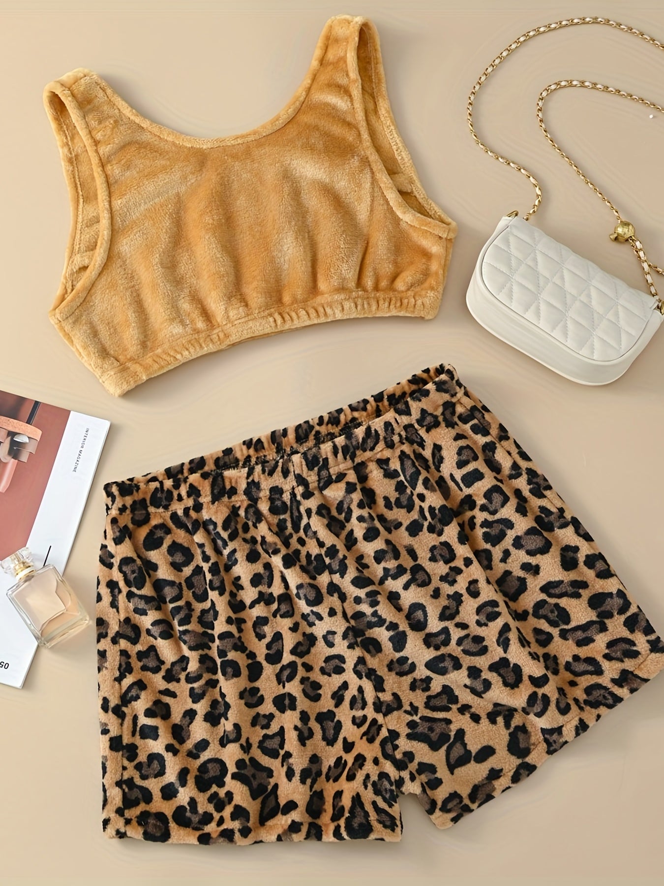  Fluffy Tank & Leopard Print Shorts Pajama Set