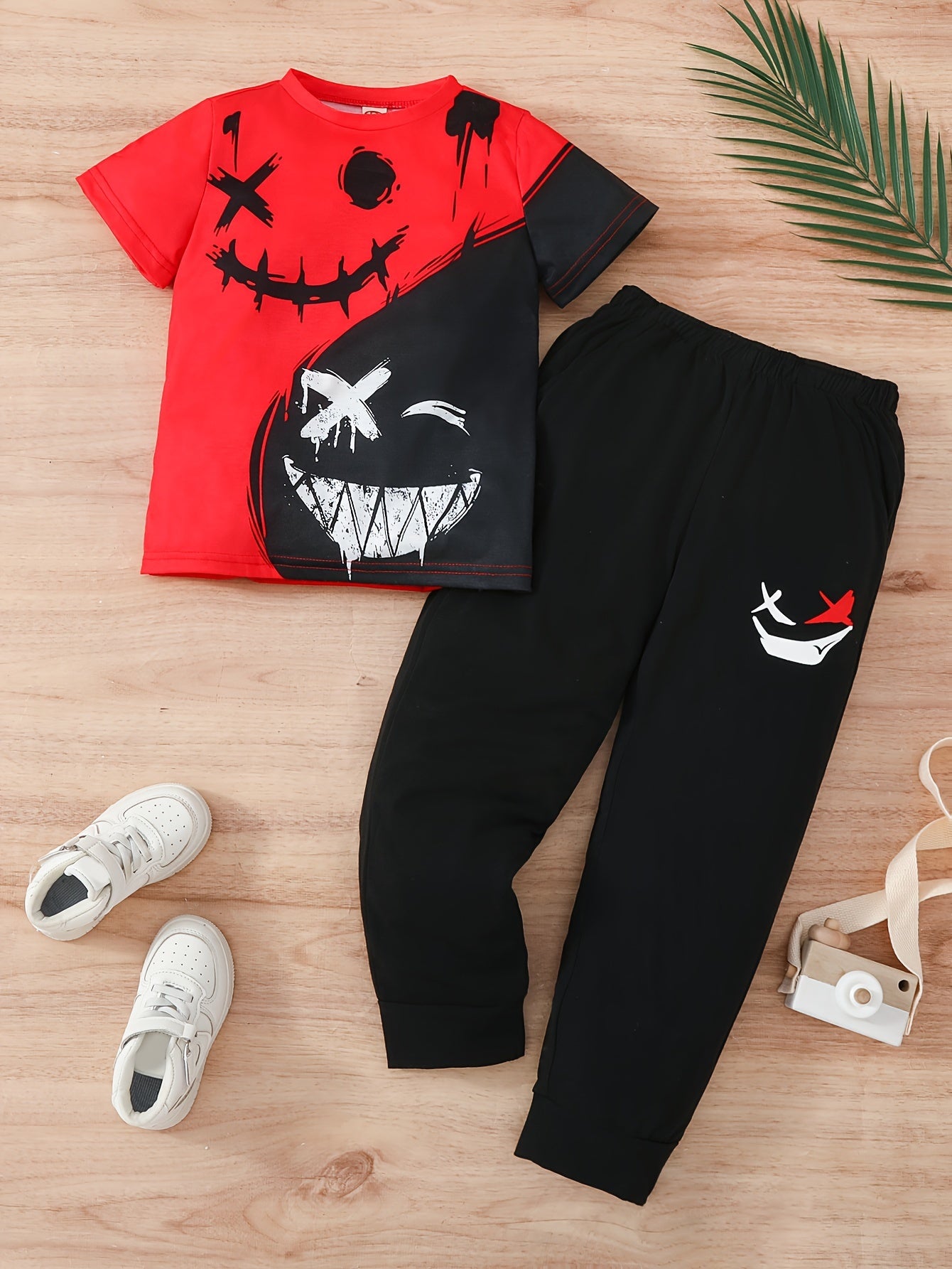 Boys Summer Sports Casual Suit Smiling Face Tee & Trousers Set