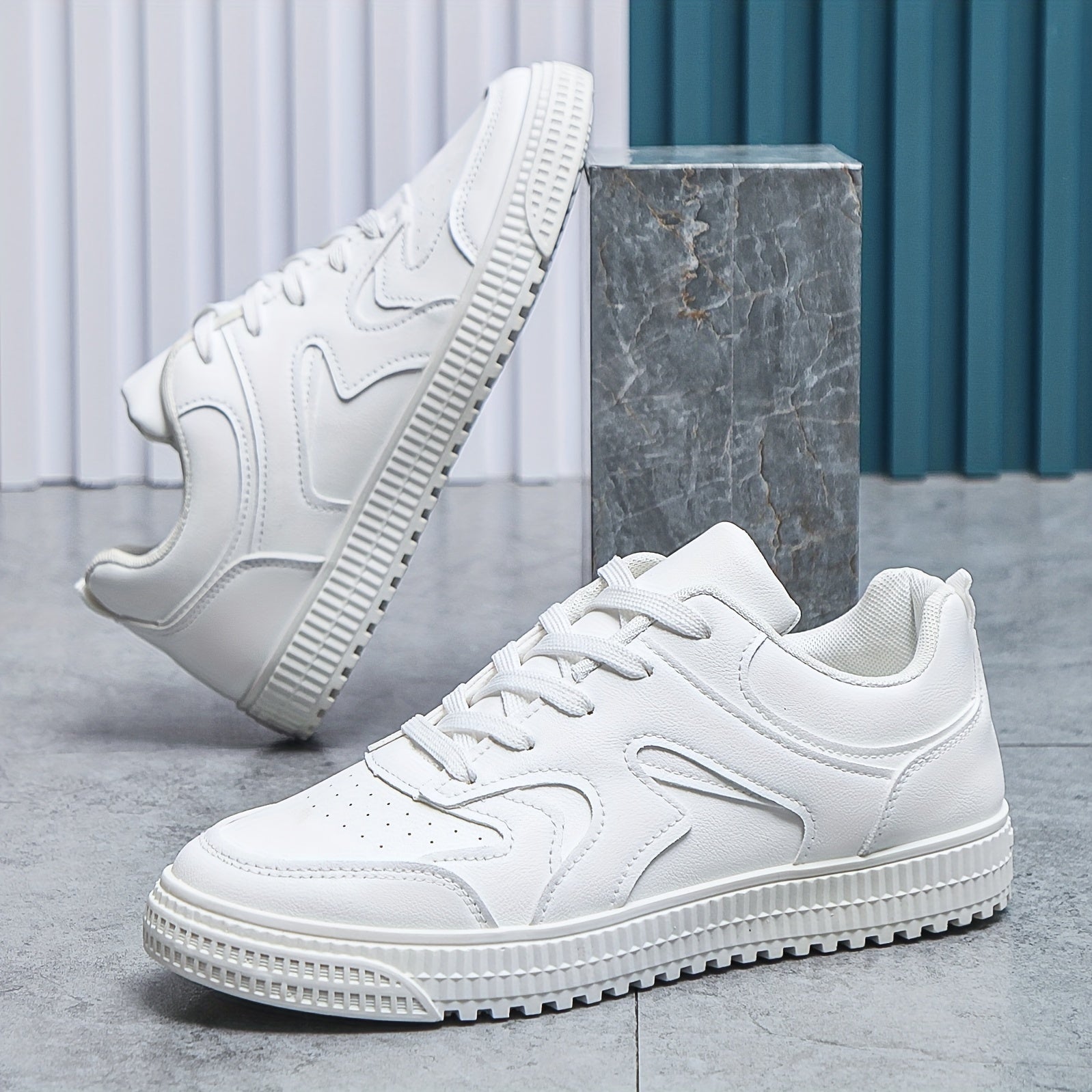 Men's Non slip Skate Shoes Casual Comfy Lace up Walking Sneakers Flat Shoes