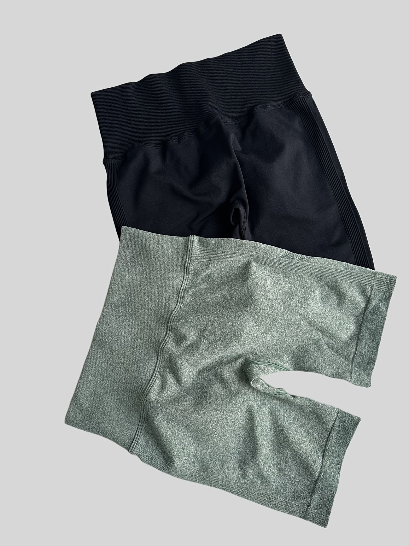 Hip Lifting Yoga Shorts Wide Waistband Biker Shorts Activewear