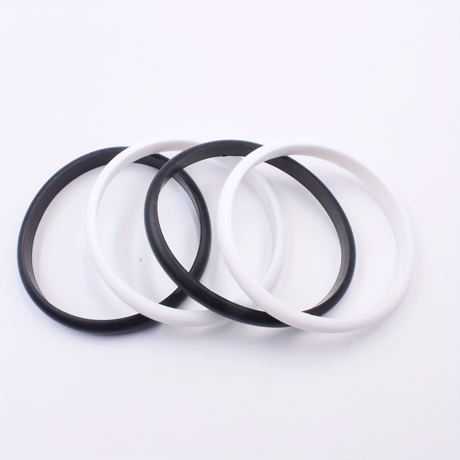 2 Pcs Silicone Sporty Style Bracelets Stretch Wristband Party Souvenir
