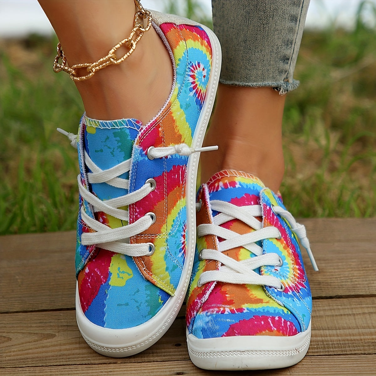 Women's Tie Dye Canvas Sneakers Low Top Flat Shoes