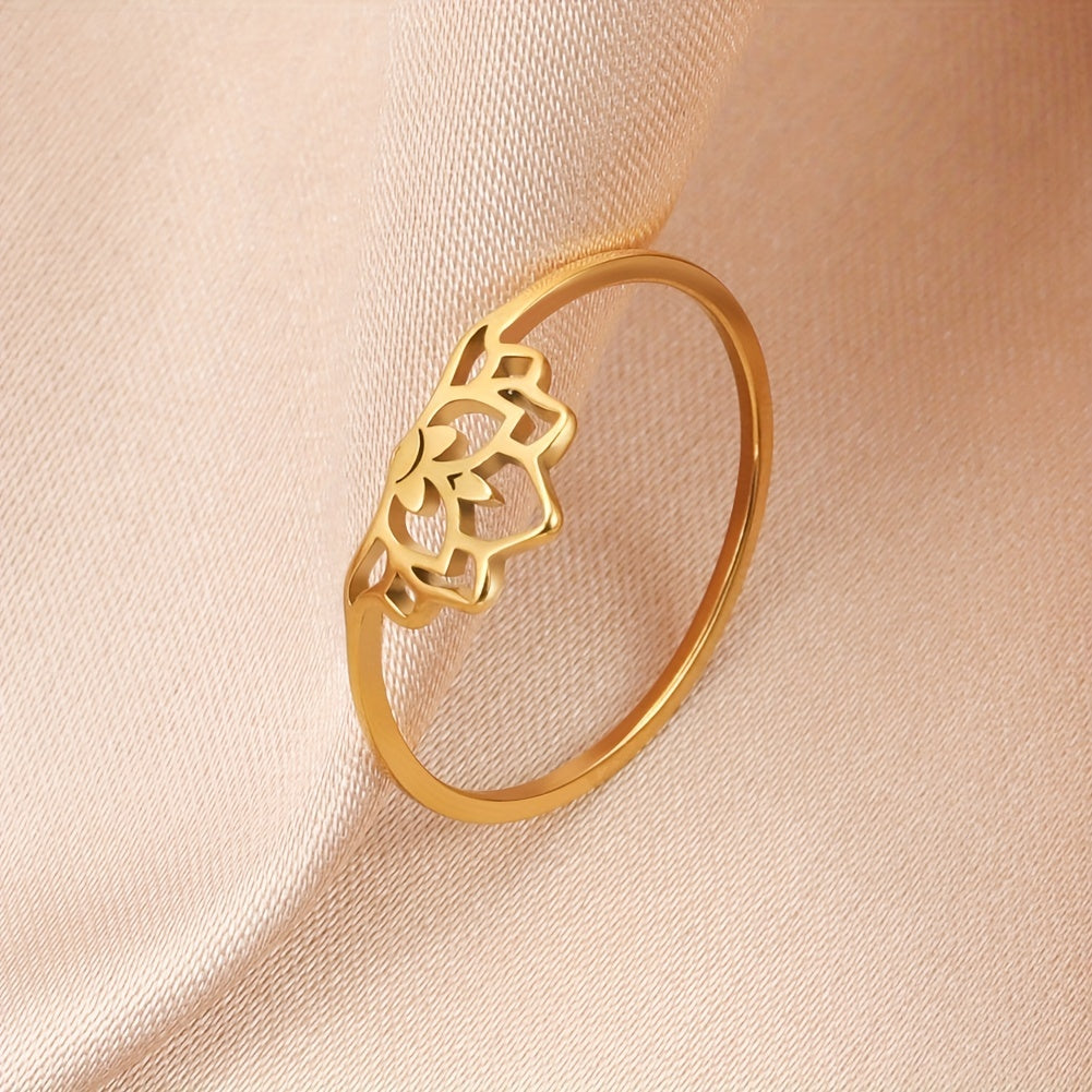 Lucky Nine Petal Lotus Ring Stainless Steel Classic Finger Ring Gift